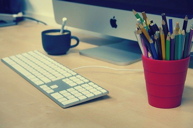 بهترین شغل های اینترنتی برای نوجوانان 4 شغل های اینترنتی برای نوجوانان در سایت